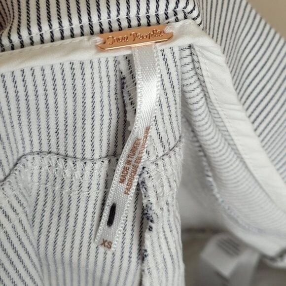 Free People Florence Crop Flare Pants Railroad Stripe White Size XS - Picture 12 of 12